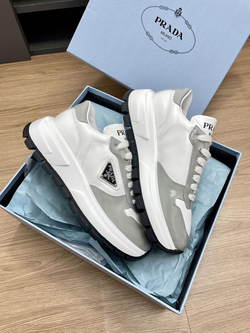 Prada Sneakers SPS72204