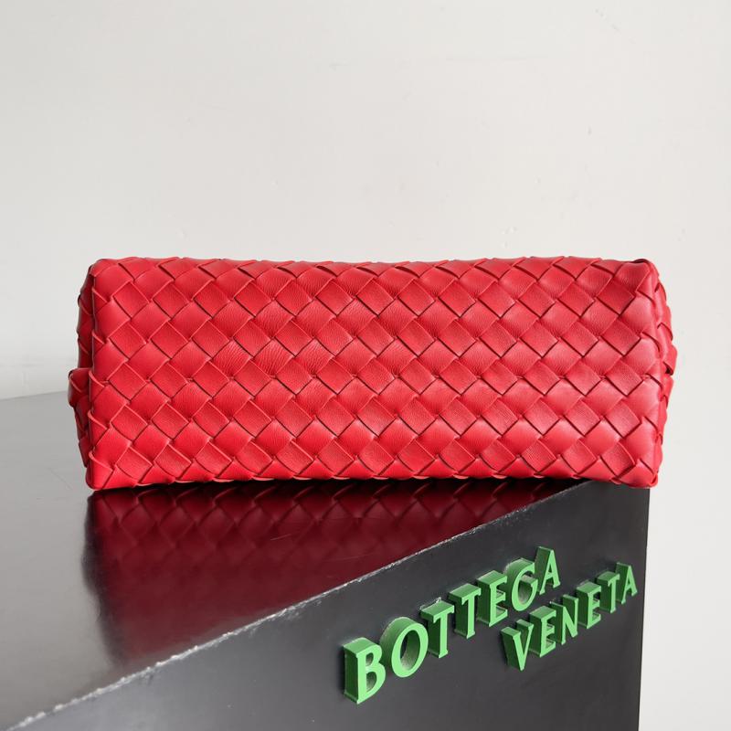 Bottega Veneta Medium Andiamo Tote Bag B743572 Red