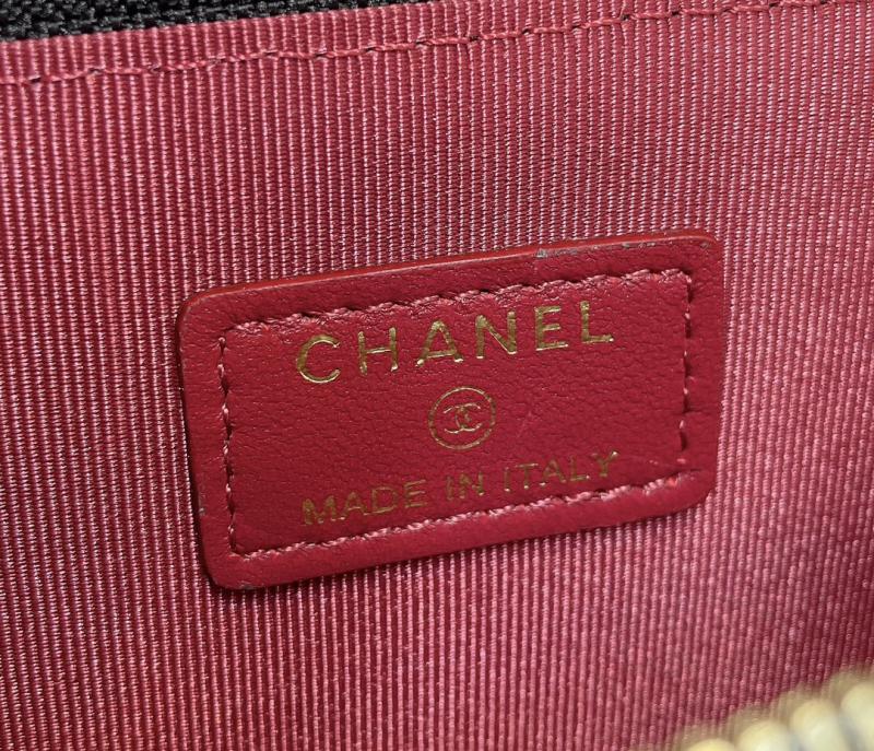 Chanel 19 Small Wallet AP0919