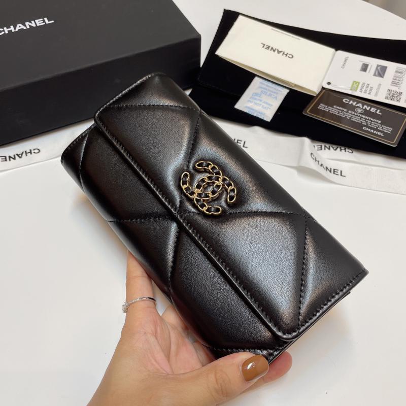 Chanel 19 Zipper Long Wallet AP0955