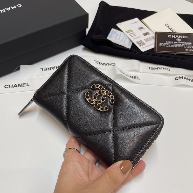 Chanel 19 Zipper Wallet AP0943