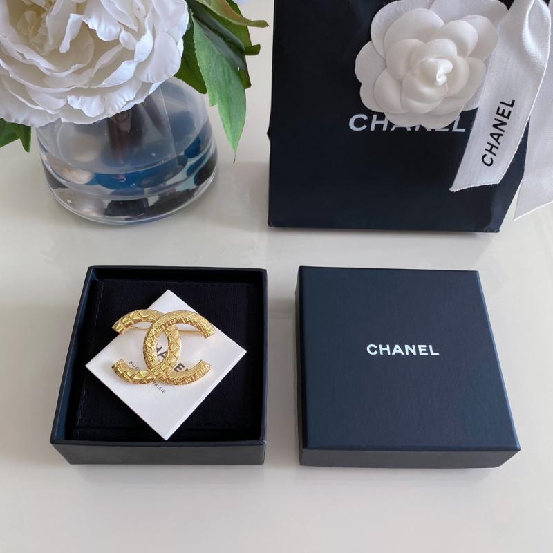 Chanel Brooch CB80101