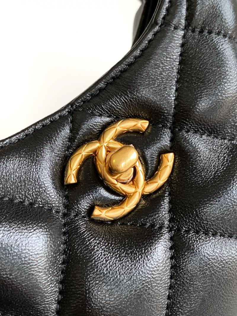 Chanel Chain Hobo Bag Black AS4966