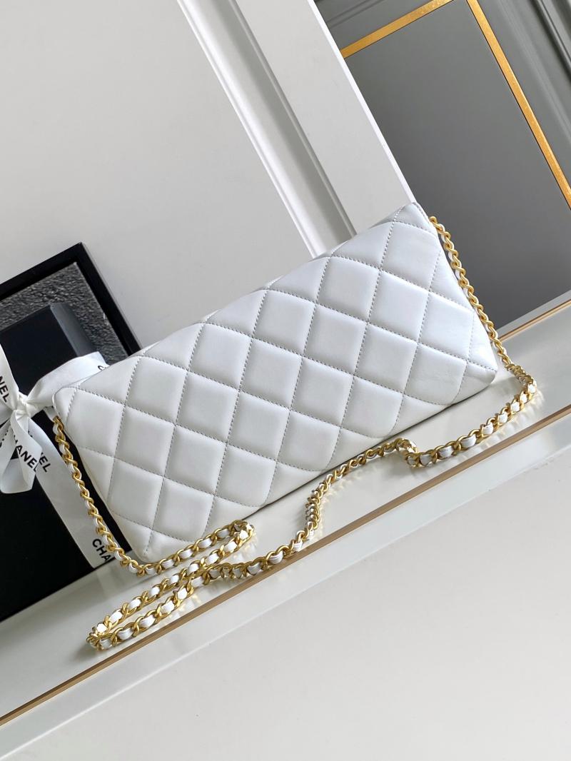 Chanel Lambskin Shoulder Bag AS2713 White