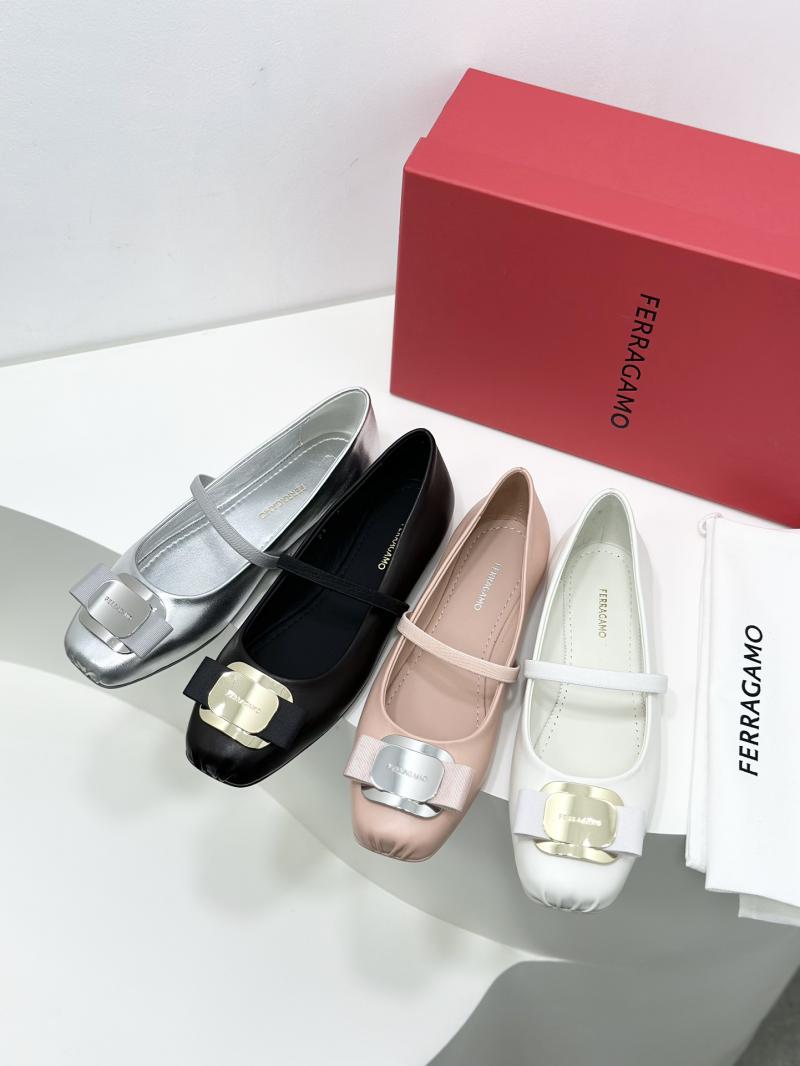 Ferragamo Pumps SFP82702