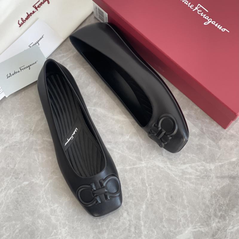 Ferragamo Pumps SFP82703