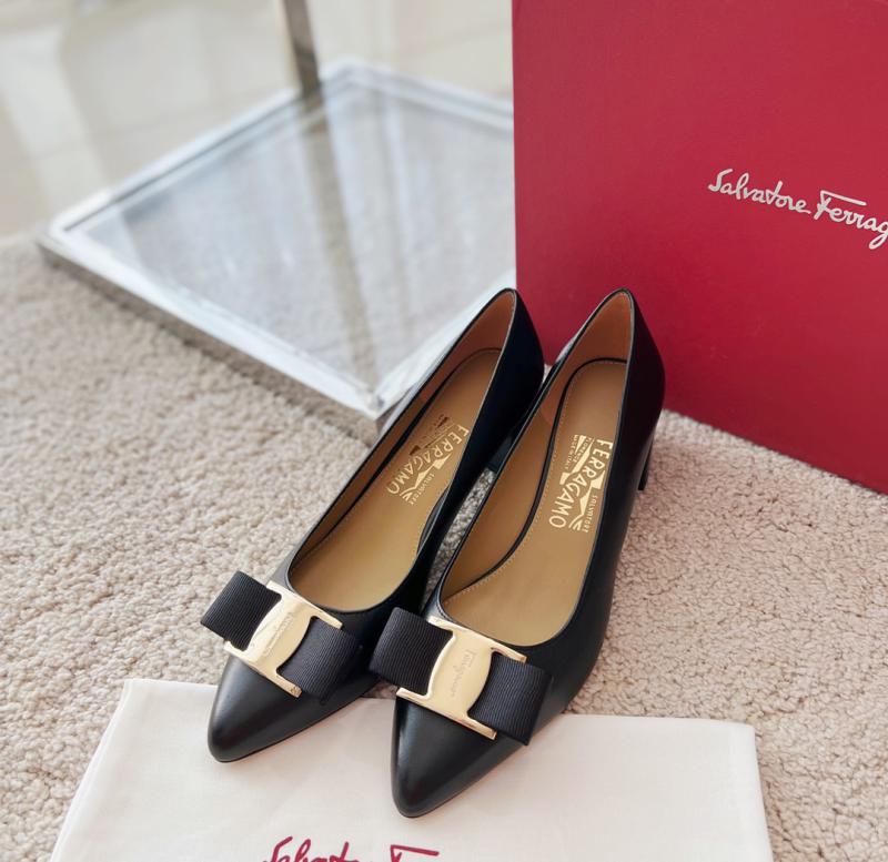 Ferragamo Pumps SFP82704