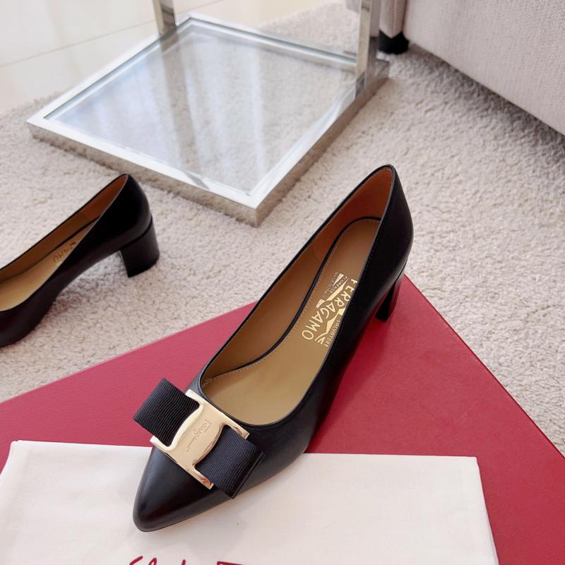 Ferragamo Pumps SFP82704