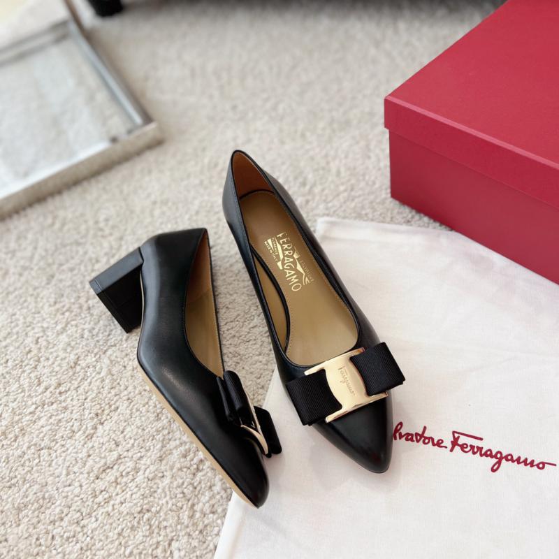 Ferragamo Pumps SFP82704