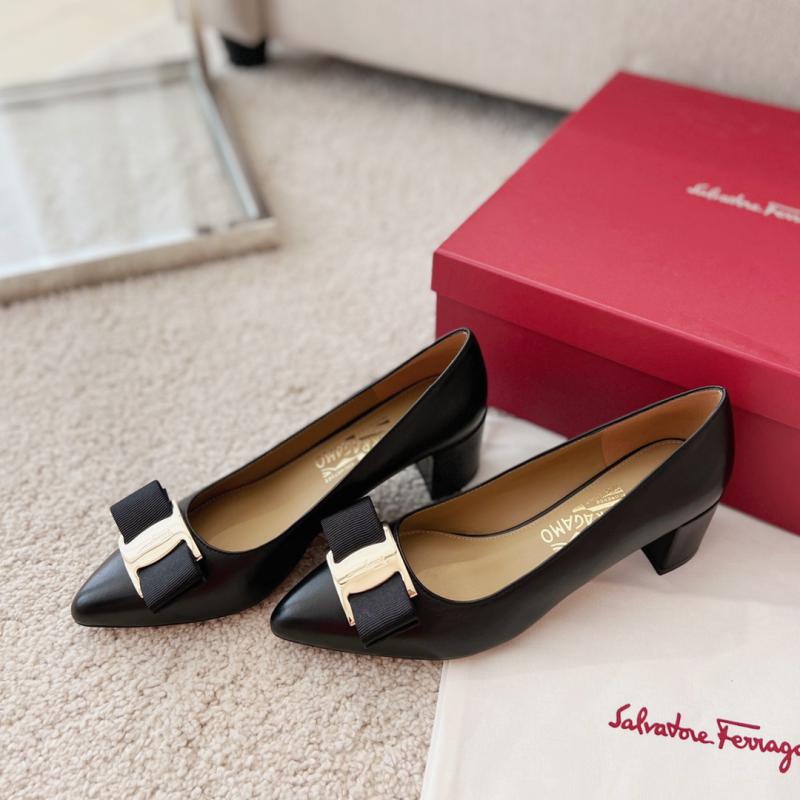 Ferragamo Pumps SFP82704