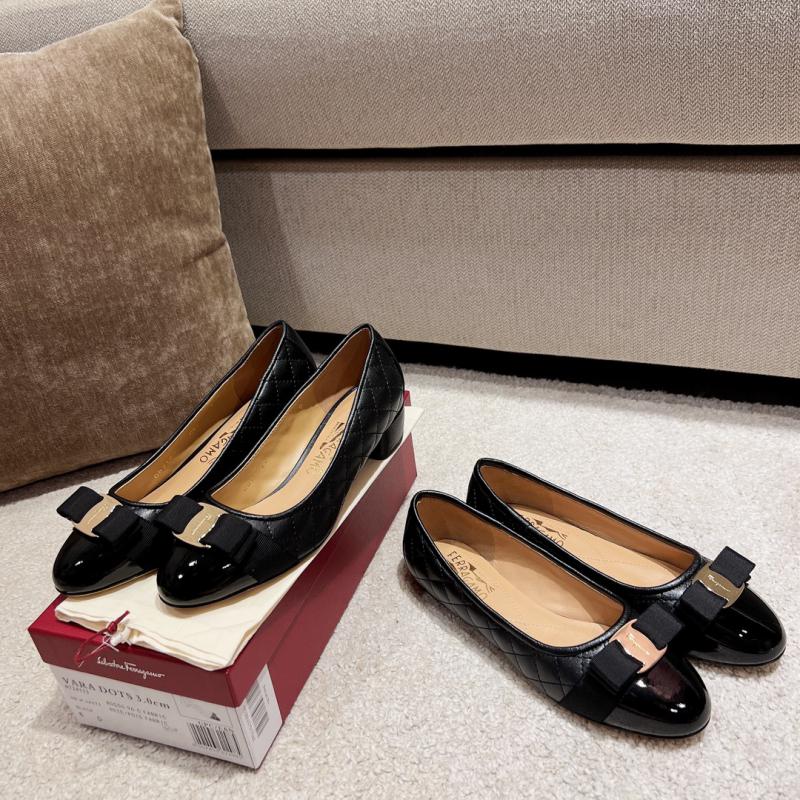 Ferragamo Pumps SFP82705