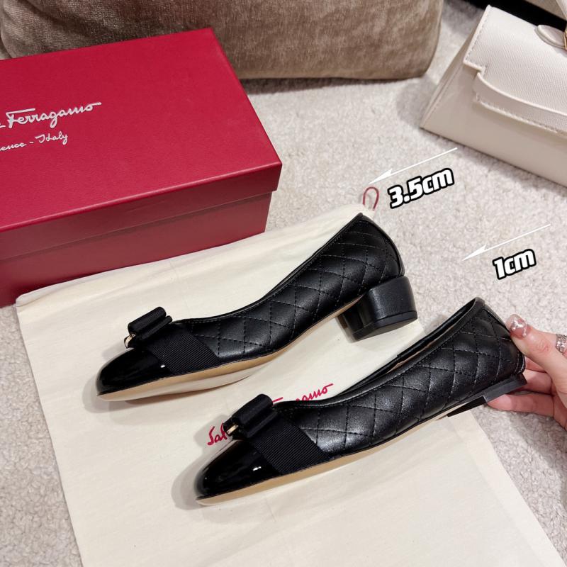 Ferragamo Pumps SFP82705