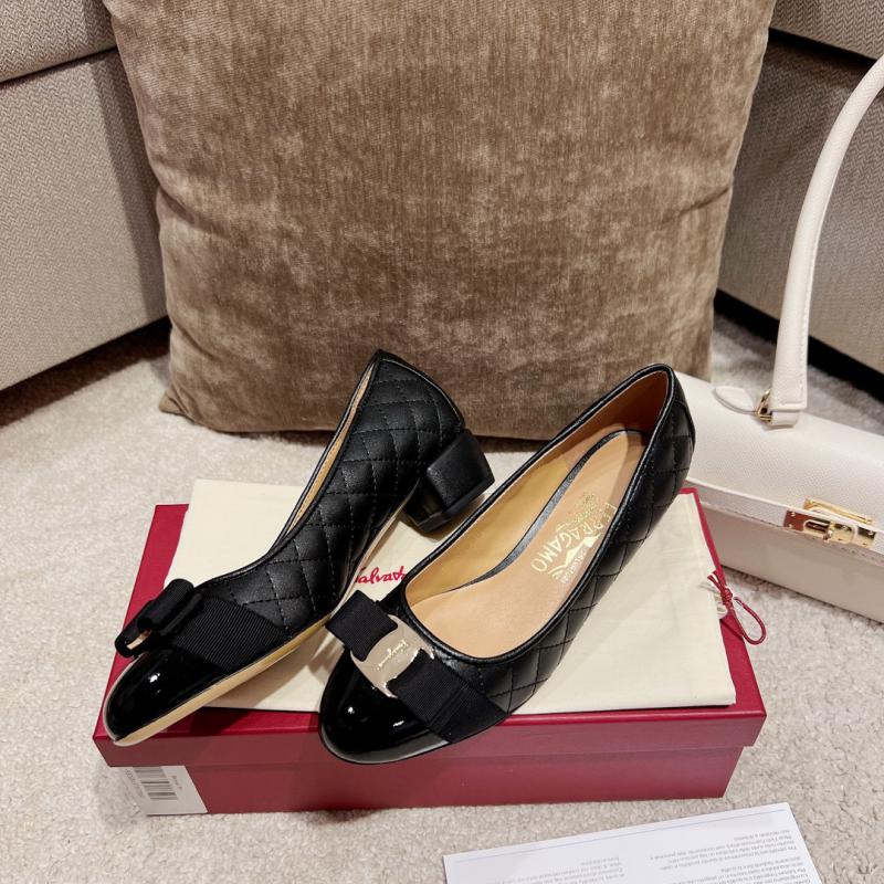 Ferragamo Pumps SFP82705