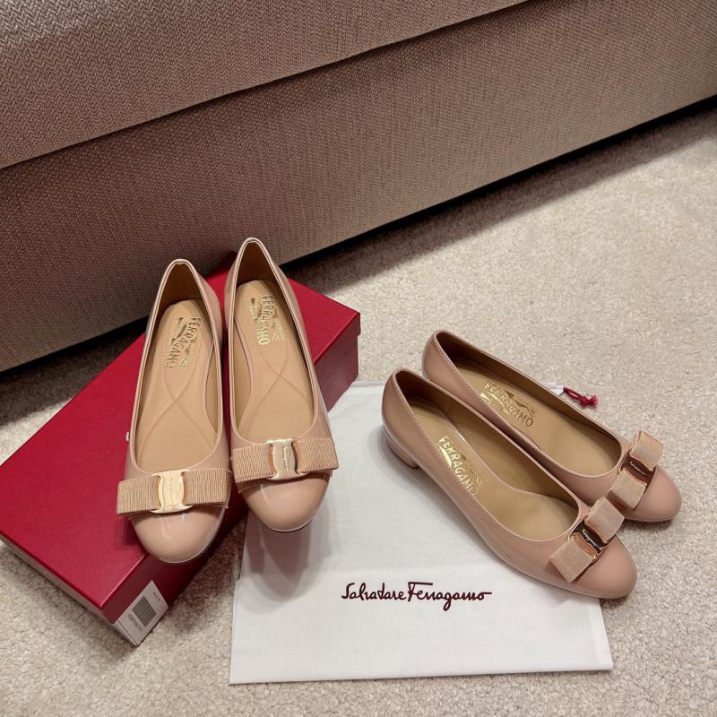 Ferragamo Pumps SFP82709