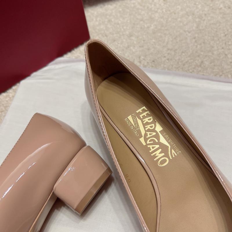 Ferragamo Pumps SFP82709