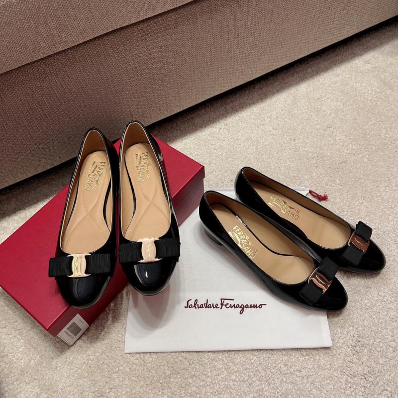 Ferragamo Pumps SFP82711