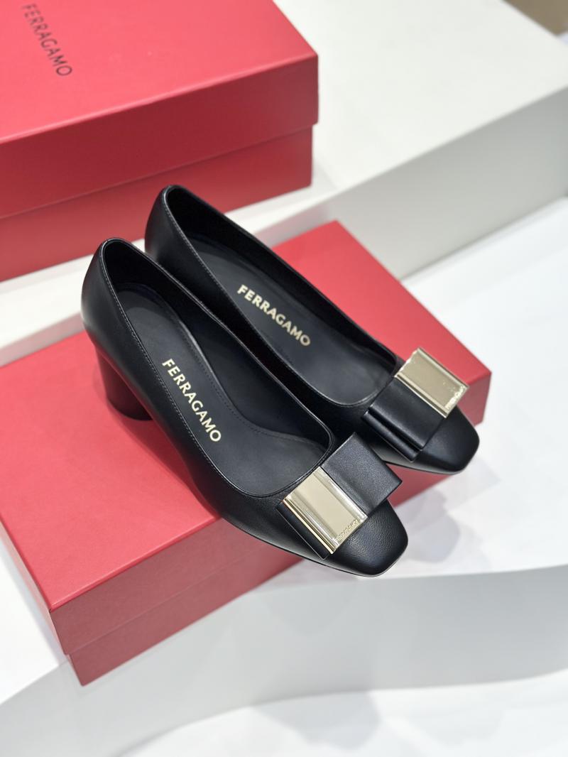 Ferragamo Pumps SFP82712