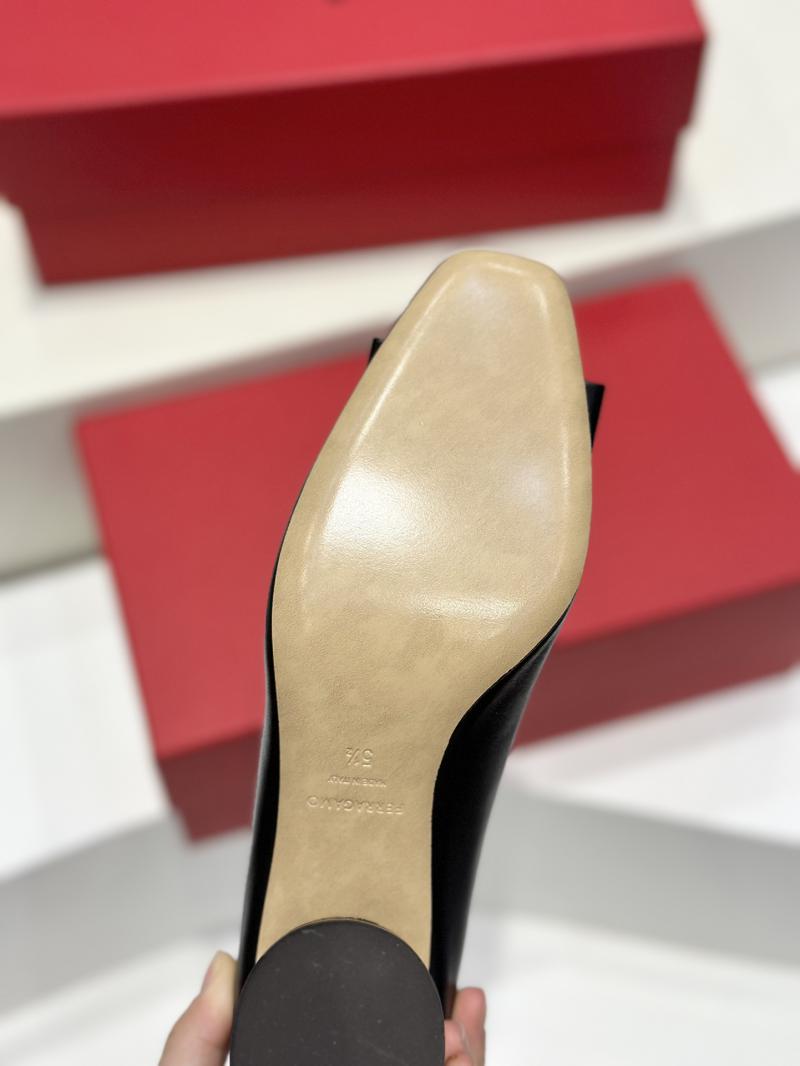 Ferragamo Pumps SFP82712