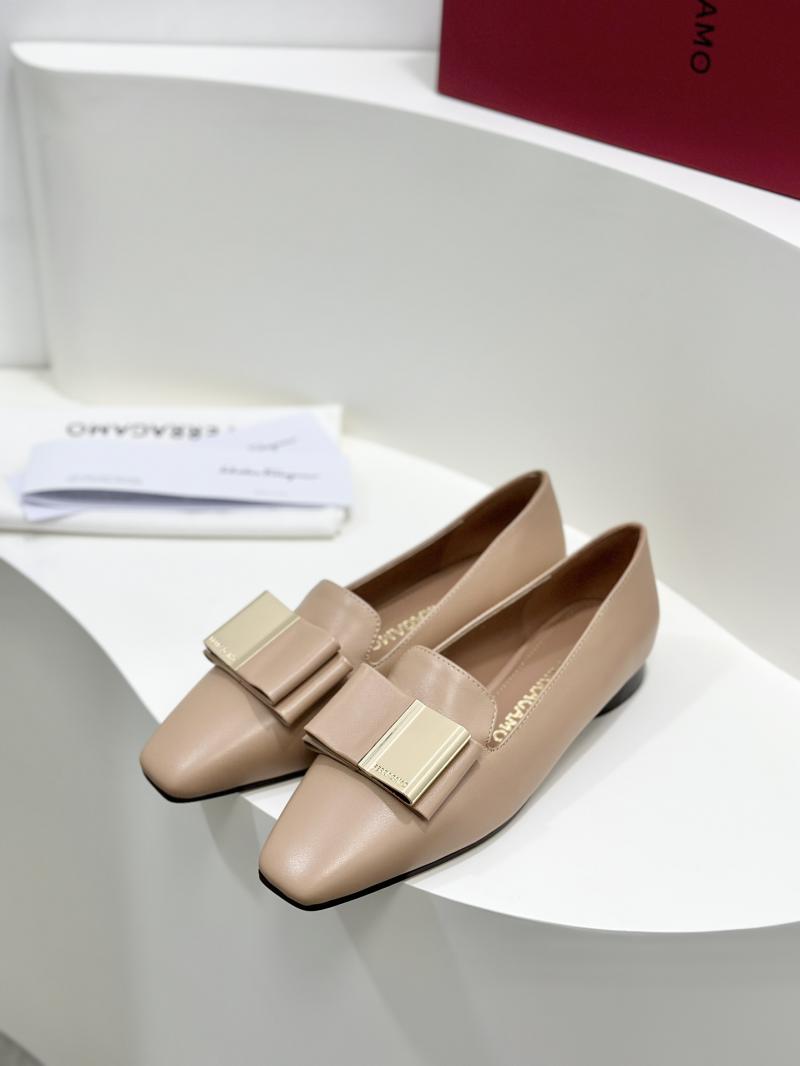 Ferragamo Pumps SFP82713