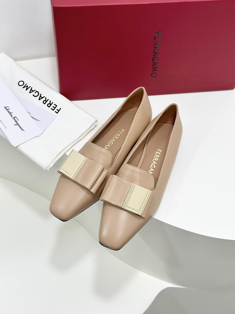 Ferragamo Pumps SFP82713