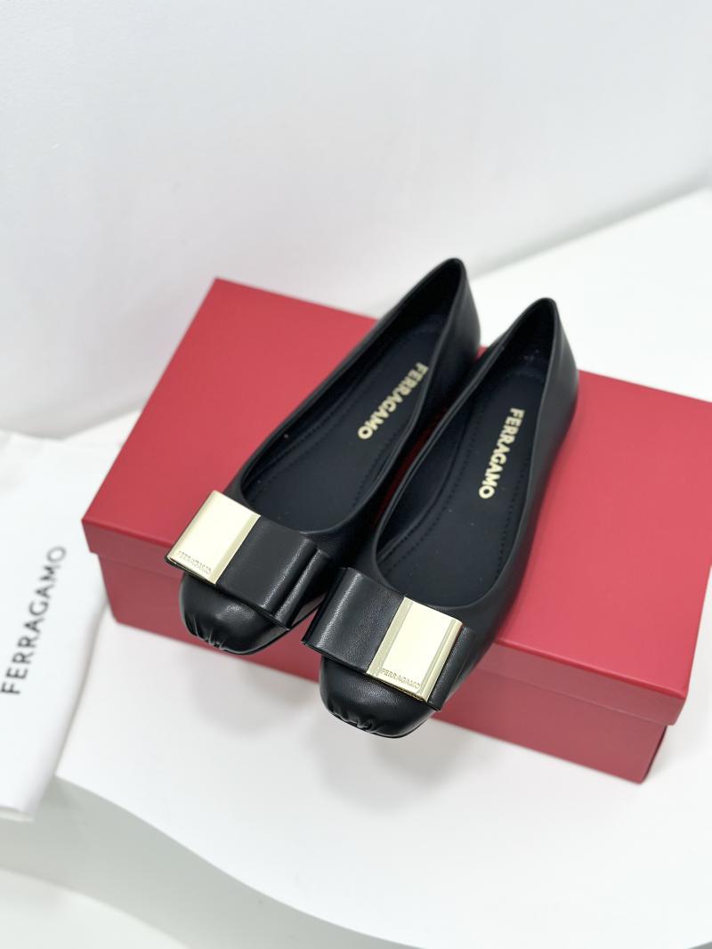 Ferragamo Pumps SFP82714