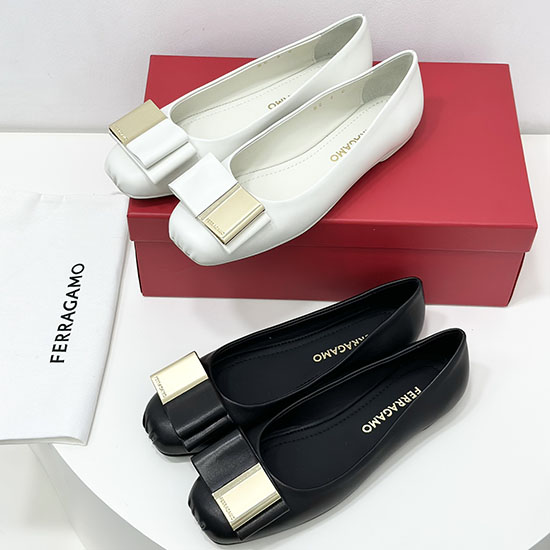 Ferragamo Pumps SFP82714