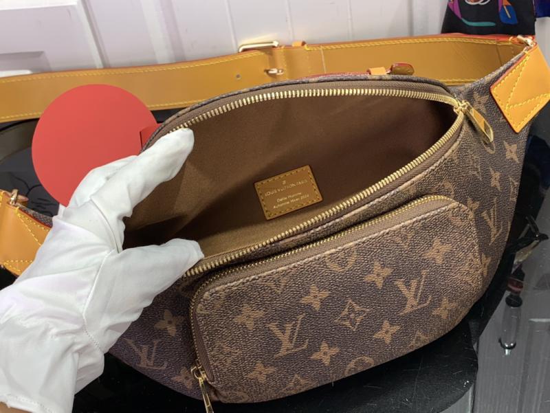 Louis Vuitton Rush Bumbag M11539