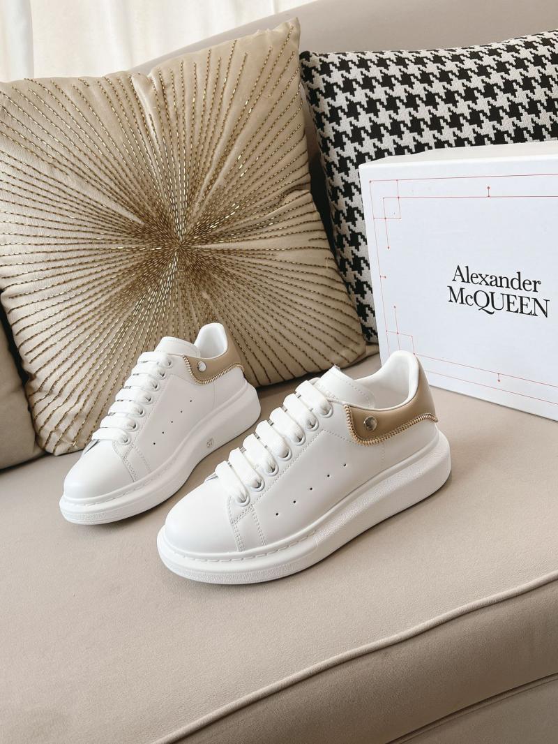 McQueen Unisex Sneakers SAS82613