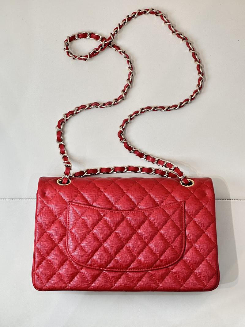 Medium Chanel Grained Calfskin Flap Bag A01112 Red