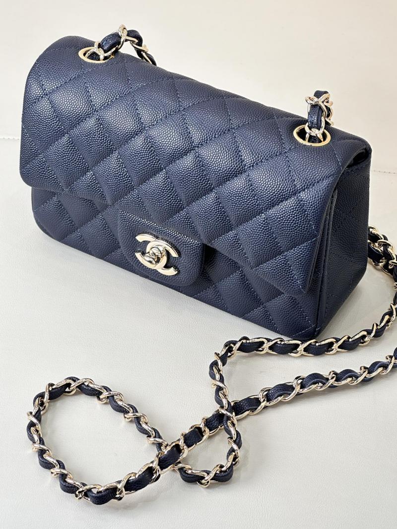 Small Chanel Grained Calfskin Flap Bag A01116 Navy Blue