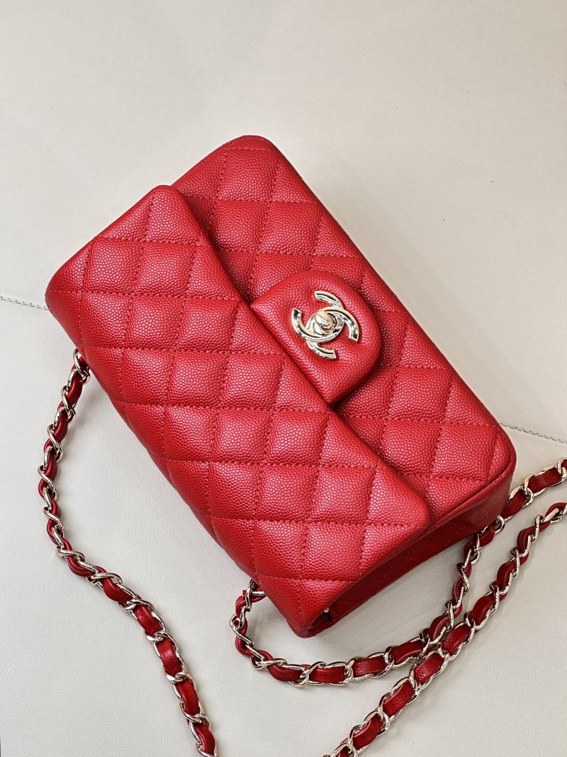 Small Chanel Grained Calfskin Flap Bag A01116 Red