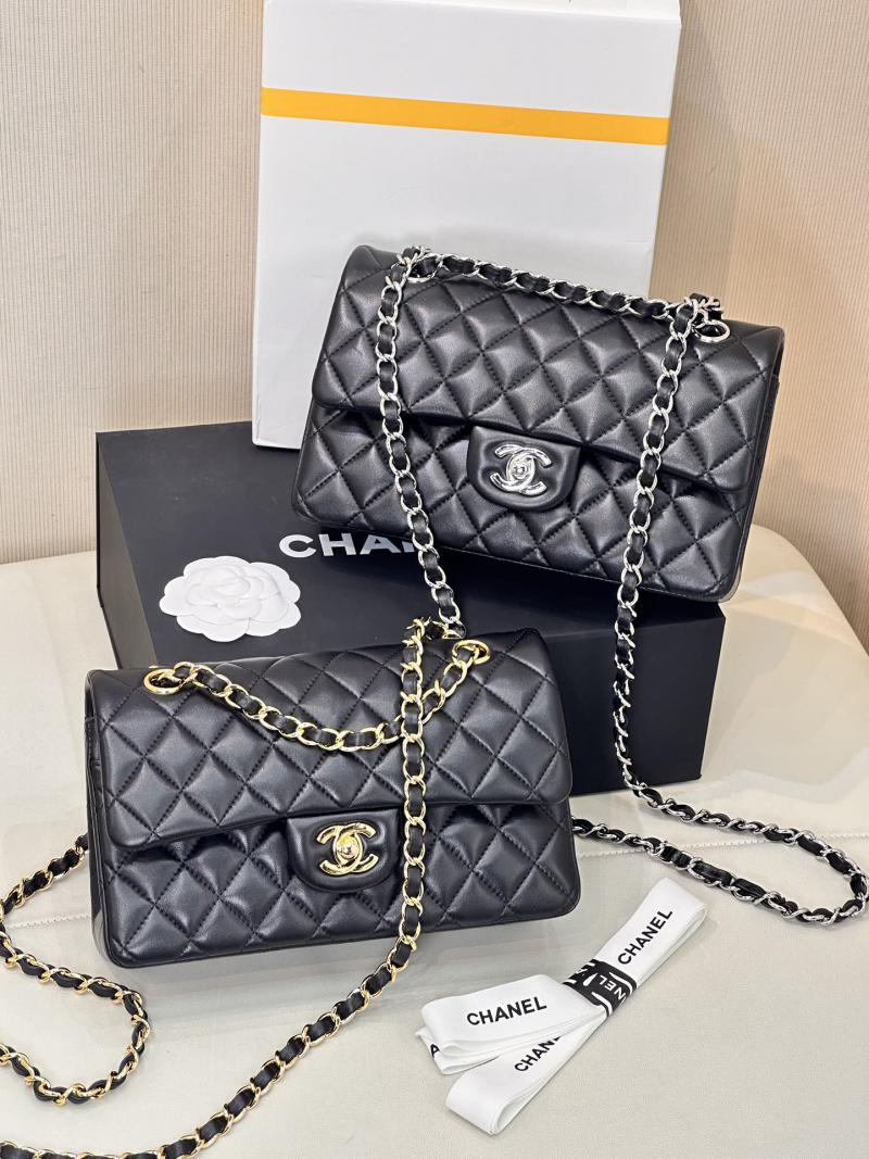 Small Chanel Lambskin Flap Bag A01117 Black