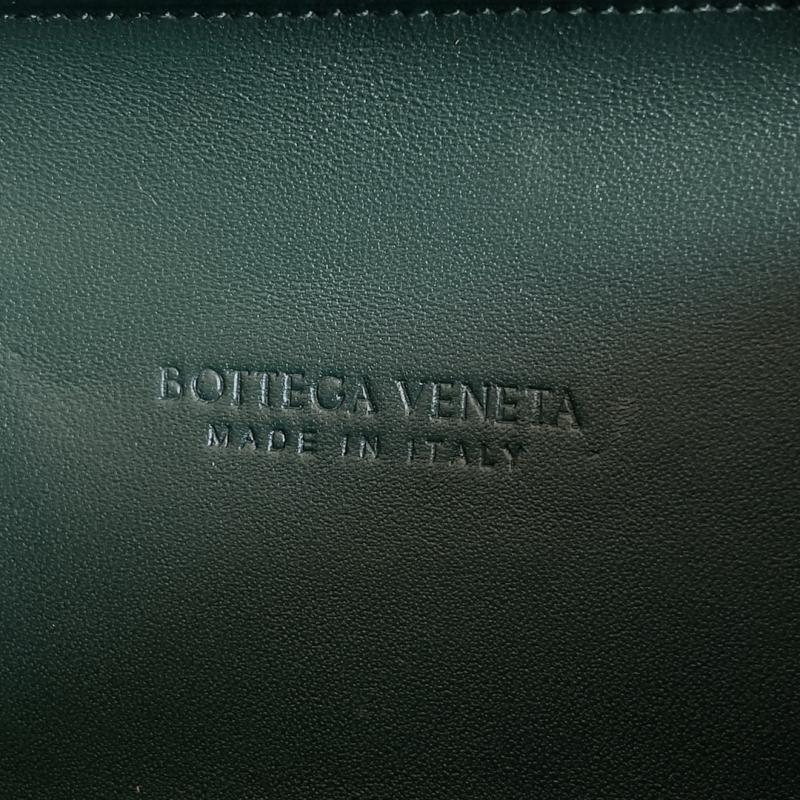 Bottega Veneta Knot With Chain 776662 Dark Green