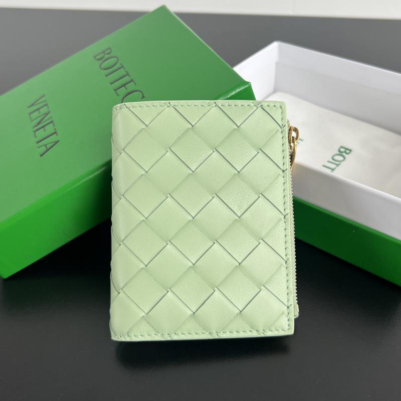 Bottega Veneta Small Intrecciato Bi-Fold Zip Wallet 742330 Light Green