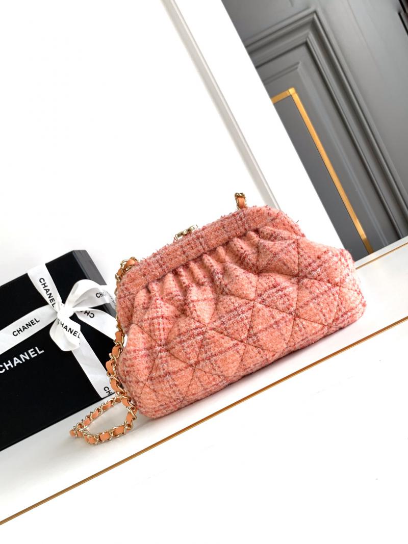 Chanel Clutch Orange AS4717