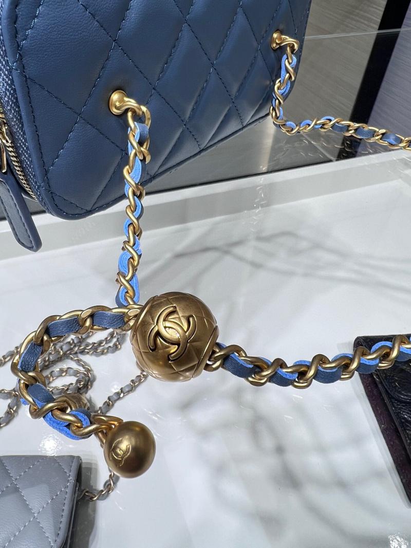 Chanel Clutch With Chain AP2303 Blue