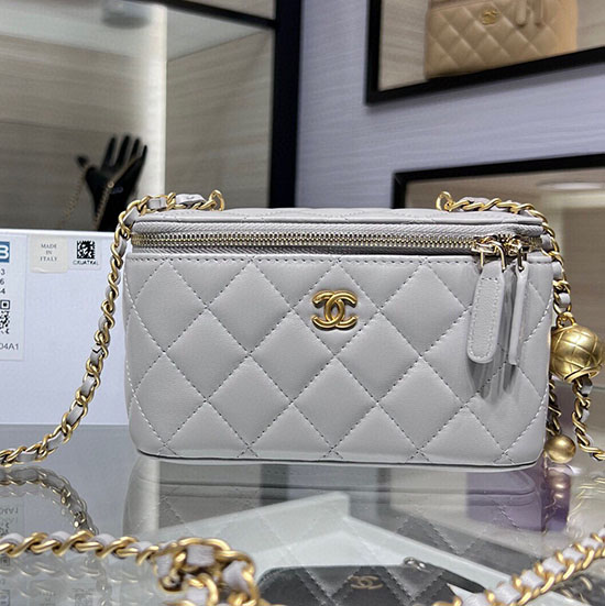 Chanel Clutch With Chain AP2303 Grey