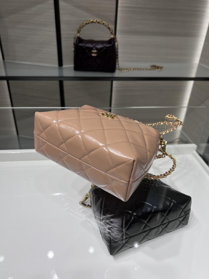 Chanel Clutch With Chain AP4189 Beige