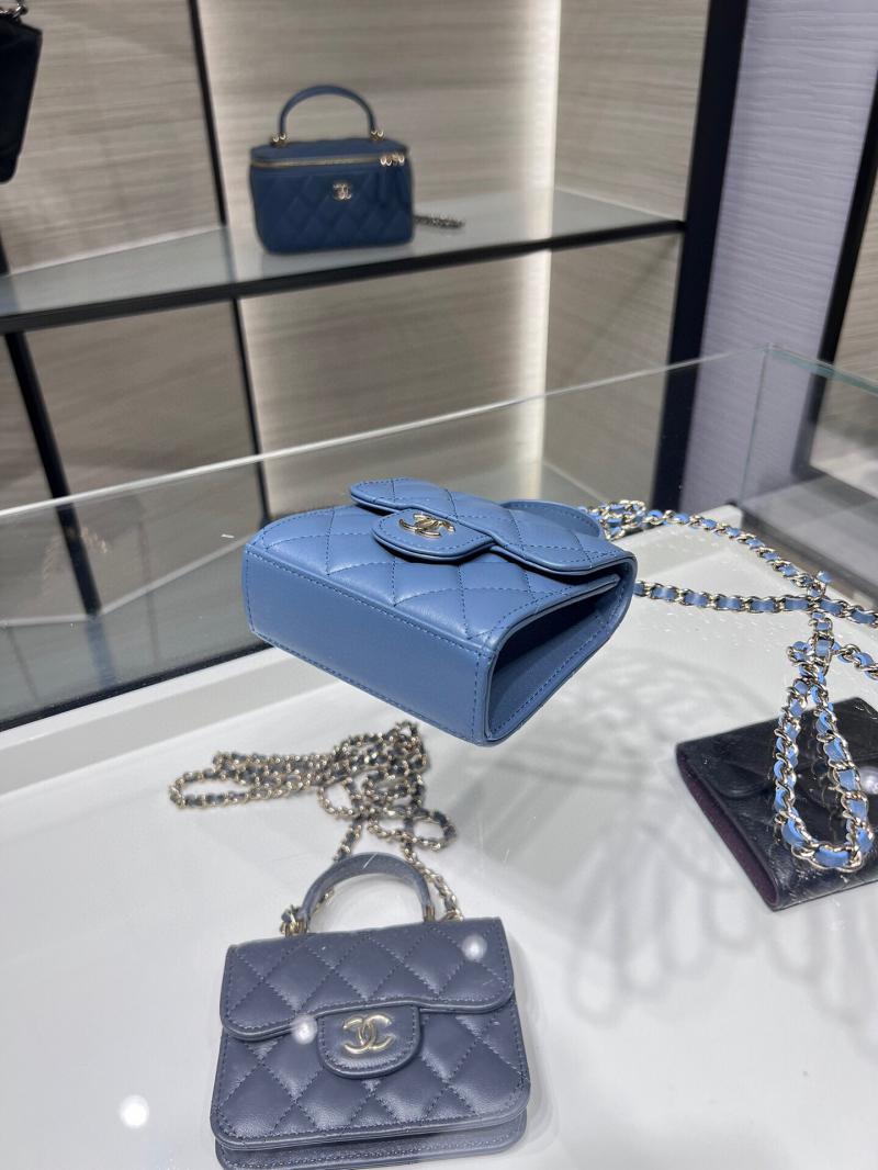 Chanel Clutch With Chain Black AP2682 Blue