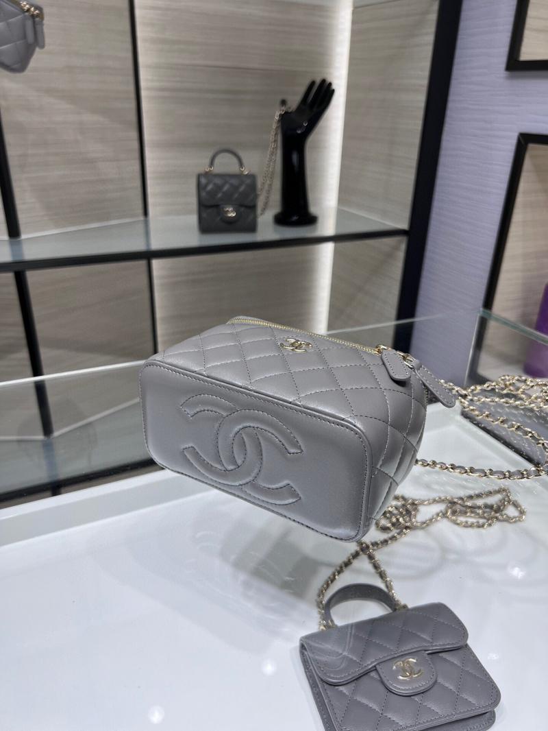 Chanel Vanity Case With Chain AP2199 Grey