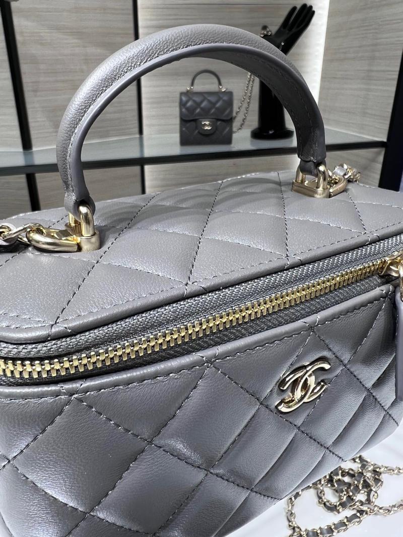 Chanel Vanity Case With Chain AP2199 Grey