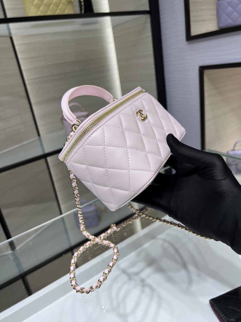 Chanel Vanity Case With Chain AP2199 Pink