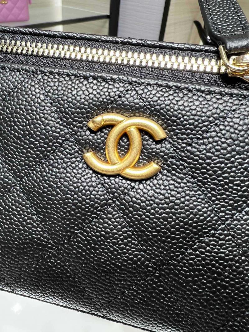 Chanel Vanity Case With Chain AP3204 Black