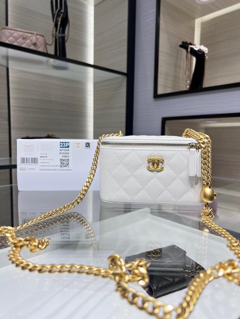 Chanel Vanity Case With Chain AP3204 White