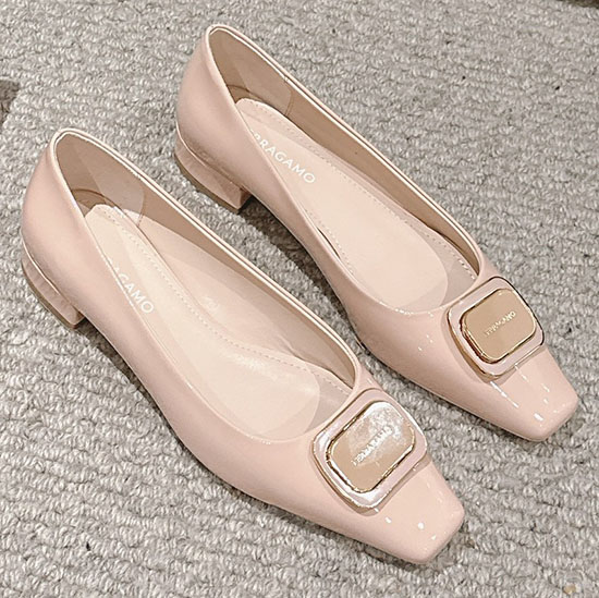 Ferragamo Pumps SFP82802