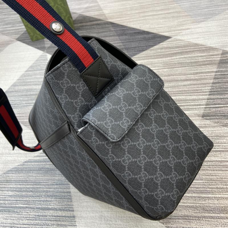 Gucci GG Supreme Medium Diaper Bag 495909 Black