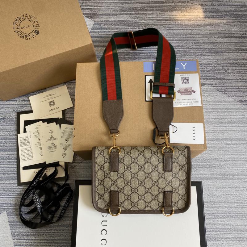 Gucci GG Supreme Messenger Bag 489617