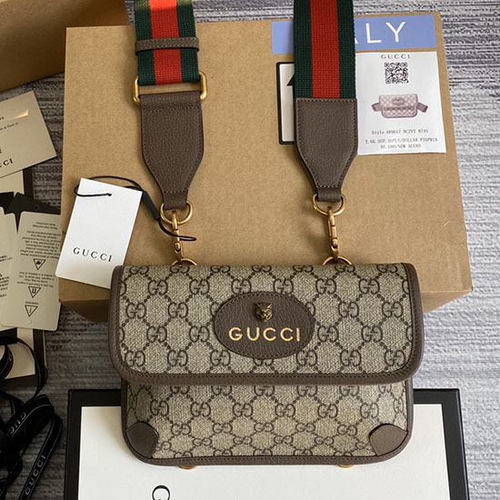 Gucci GG Supreme Messenger Bag 489617