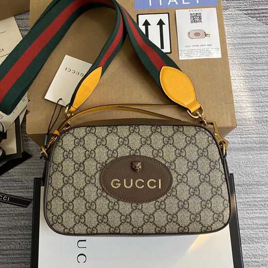 Gucci GG Supreme Messenger Bag Brown 476466