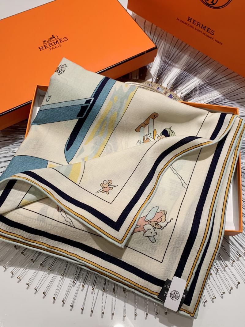 Hermes Scarf SHS90104